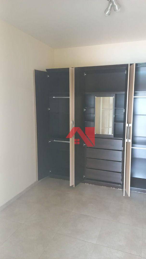 Casa à venda com 2 quartos, 200m² - Foto 12