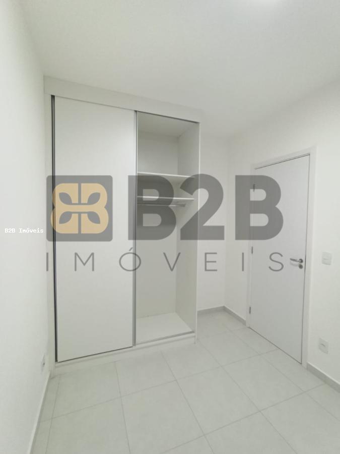 Apartamento à venda com 3 quartos, 77m² - Foto 8