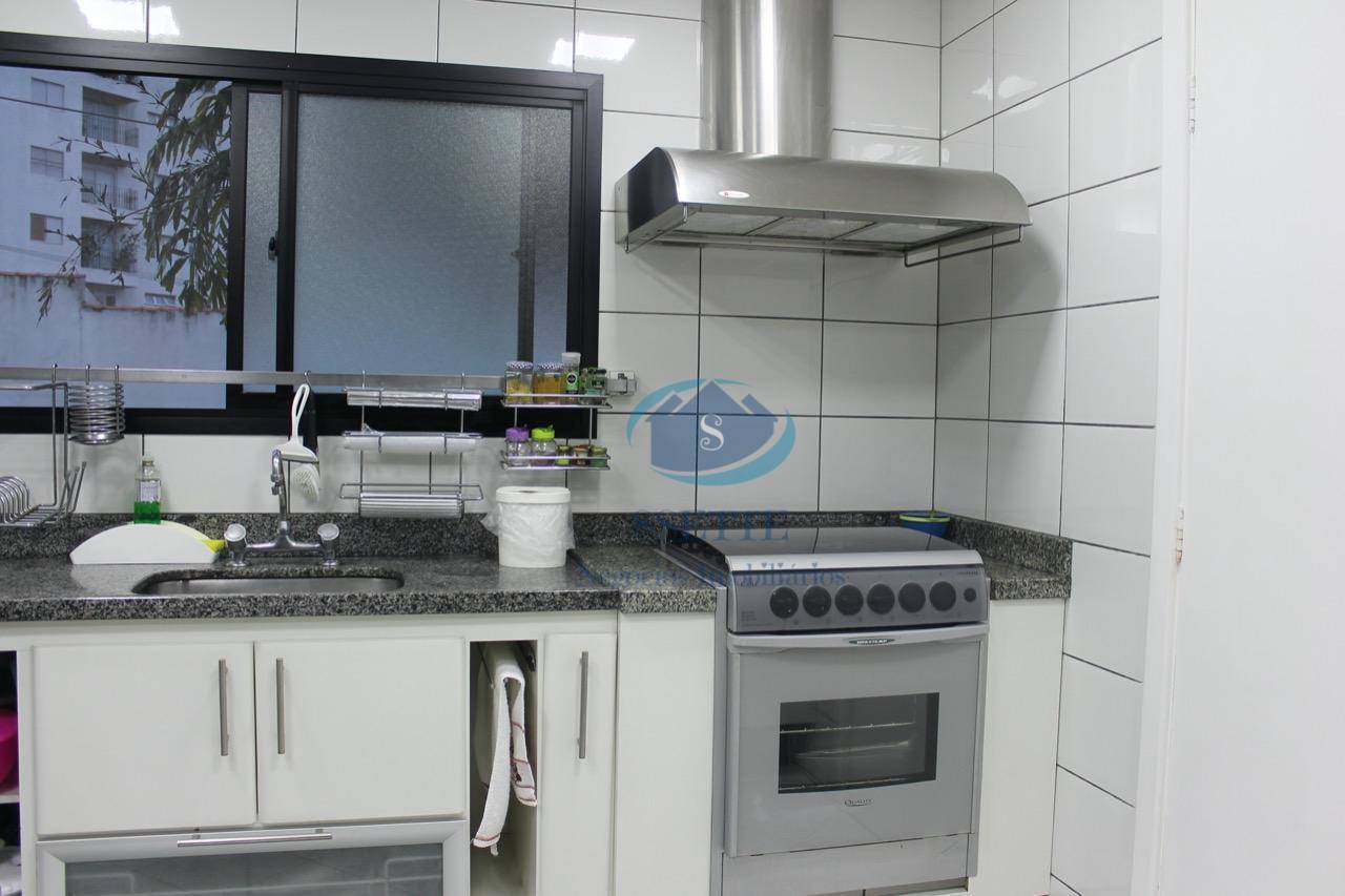 Apartamento à venda com 3 quartos, 125m² - Foto 18