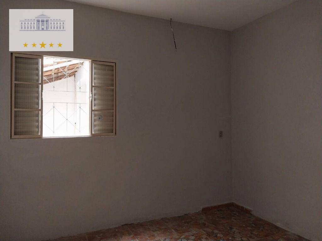 Casa à venda com 3 quartos, 186m² - Foto 11