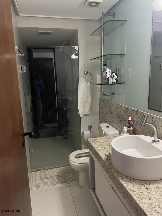 Apartamento à venda com 3 quartos, 200m² - Foto 22