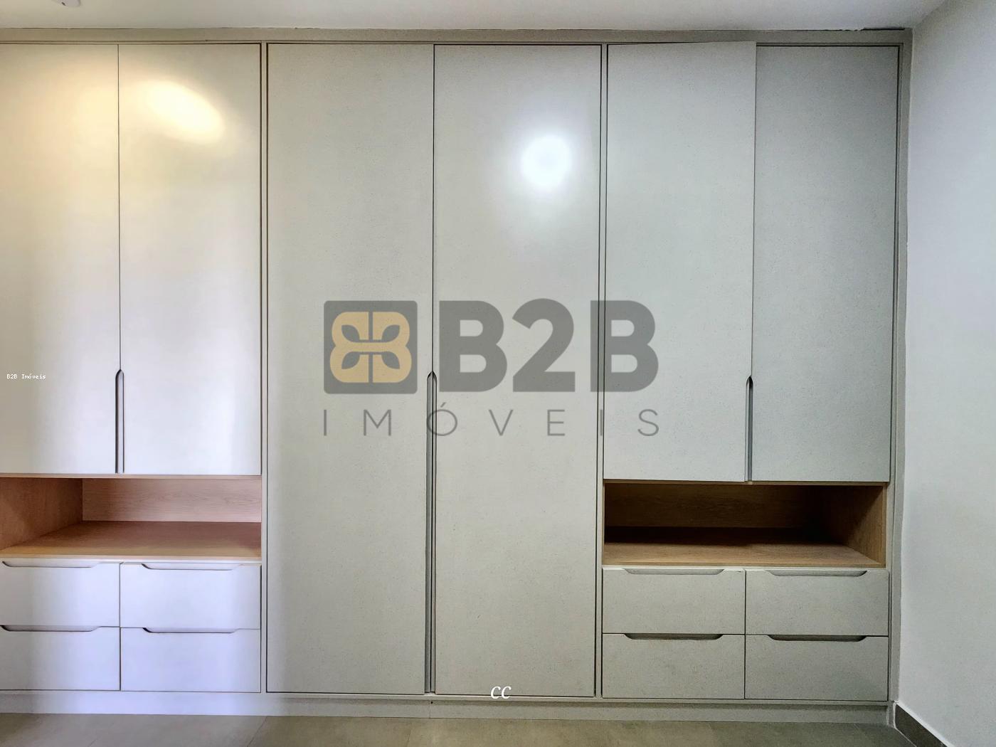 Apartamento para alugar com 3 quartos, 84m² - Foto 19