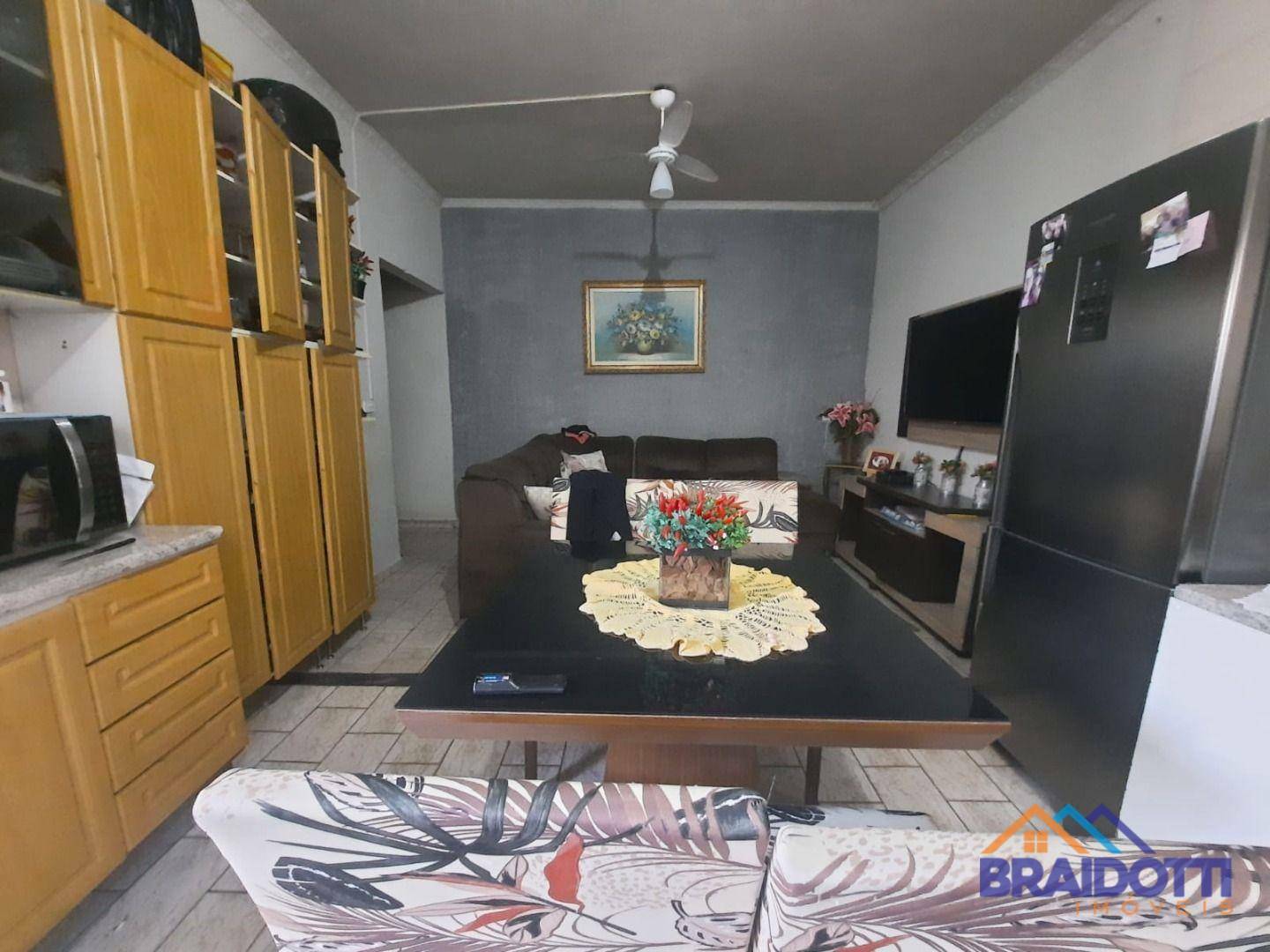 Casa à venda com 6 quartos, 300m² - Foto 30