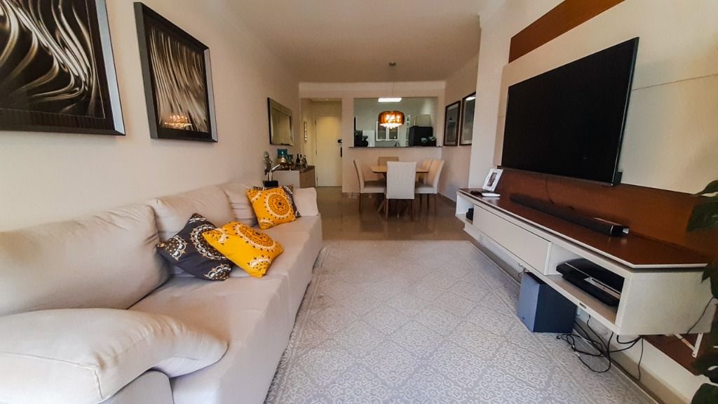 Apartamento à venda com 3 quartos, 120m² - Foto 3