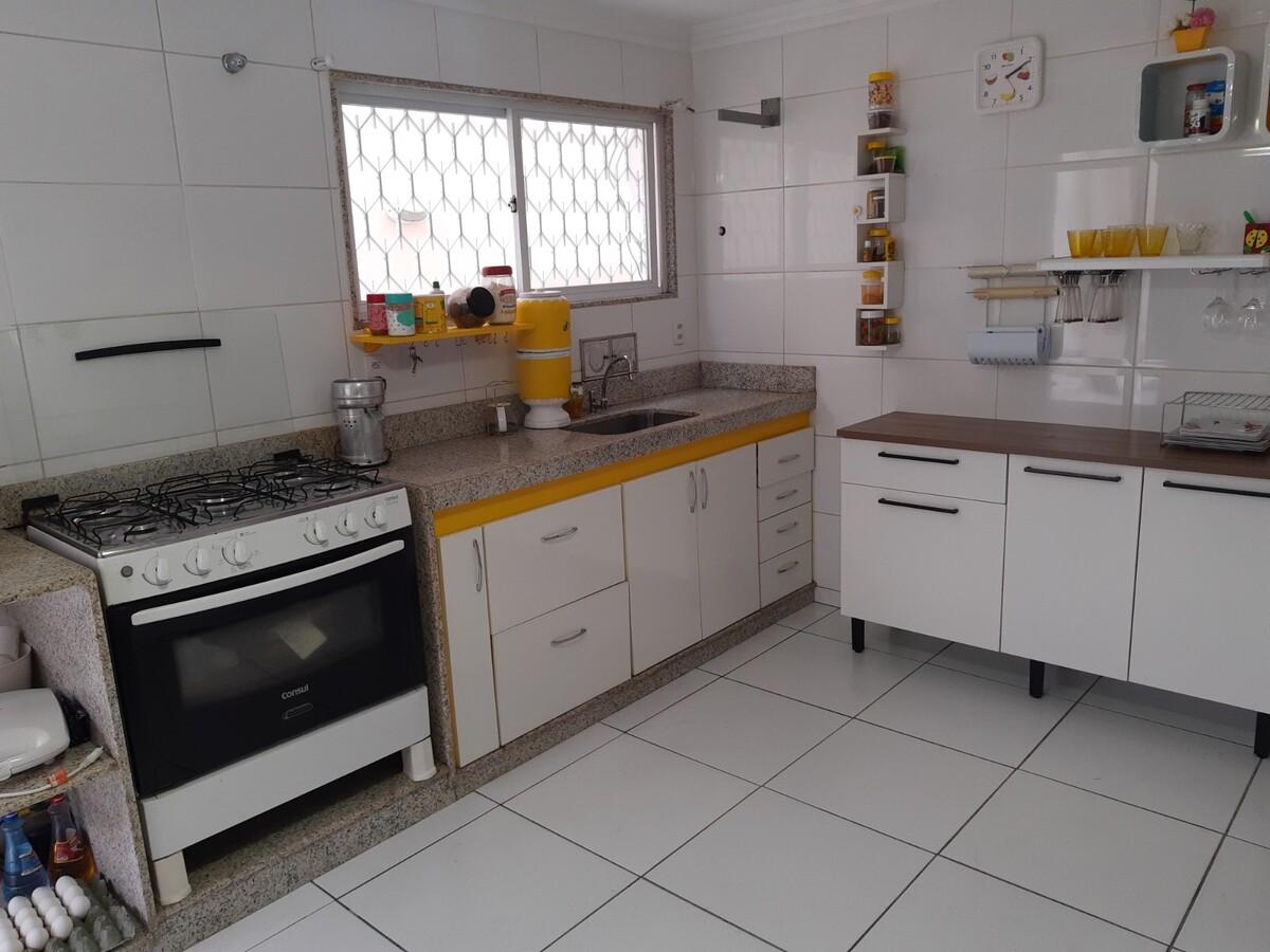 Casa à venda com 3 quartos, 270m² - Foto 22