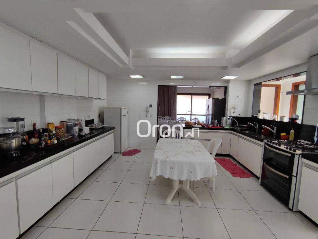 Apartamento à venda com 3 quartos, 298m² - Foto 7