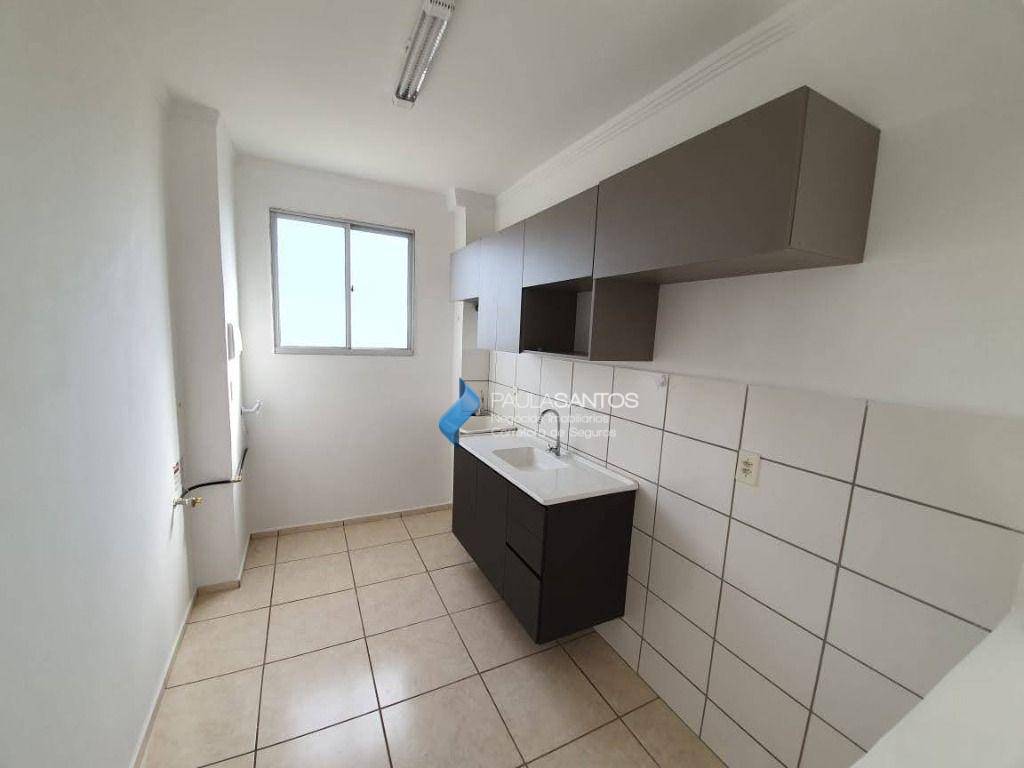 Apartamento à venda com 2 quartos, 47m² - Foto 17