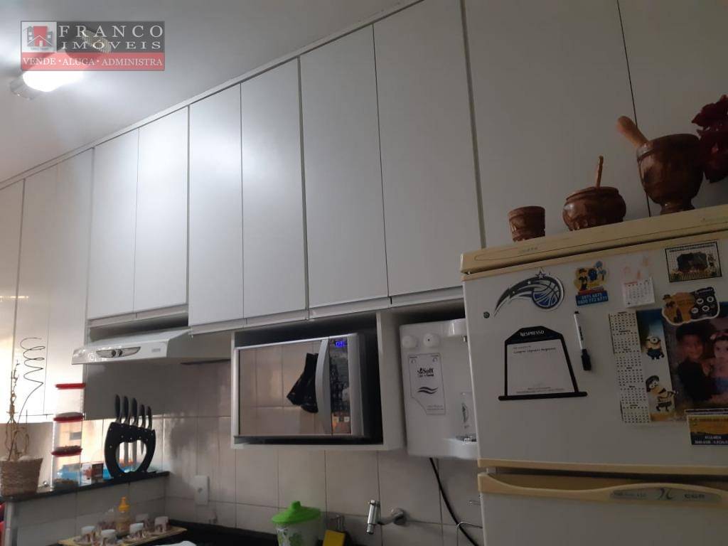 Apartamento à venda com 2 quartos, 48m² - Foto 3