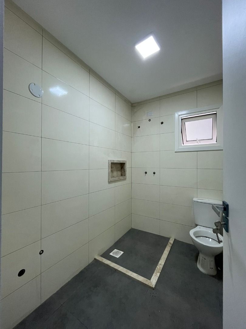 Casa à venda com 3 quartos, 110m² - Foto 8