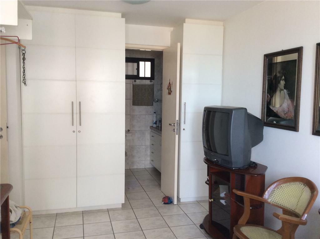 Apartamento à venda com 2 quartos, 60m² - Foto 13