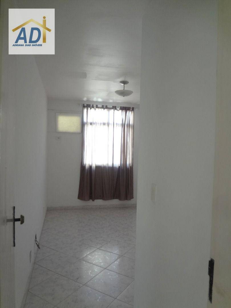 Apartamento para alugar com 2 quartos, 75m² - Foto 20