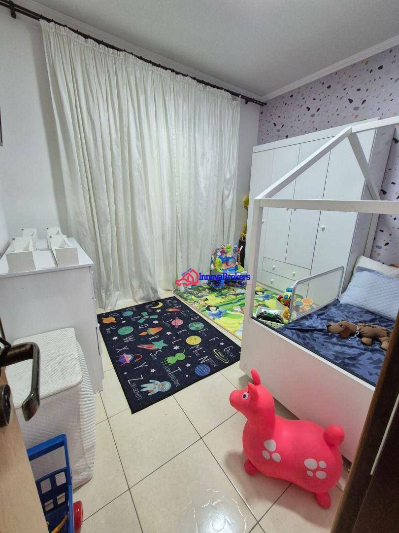 Sobrado à venda com 3 quartos, 120M2 - Foto 4