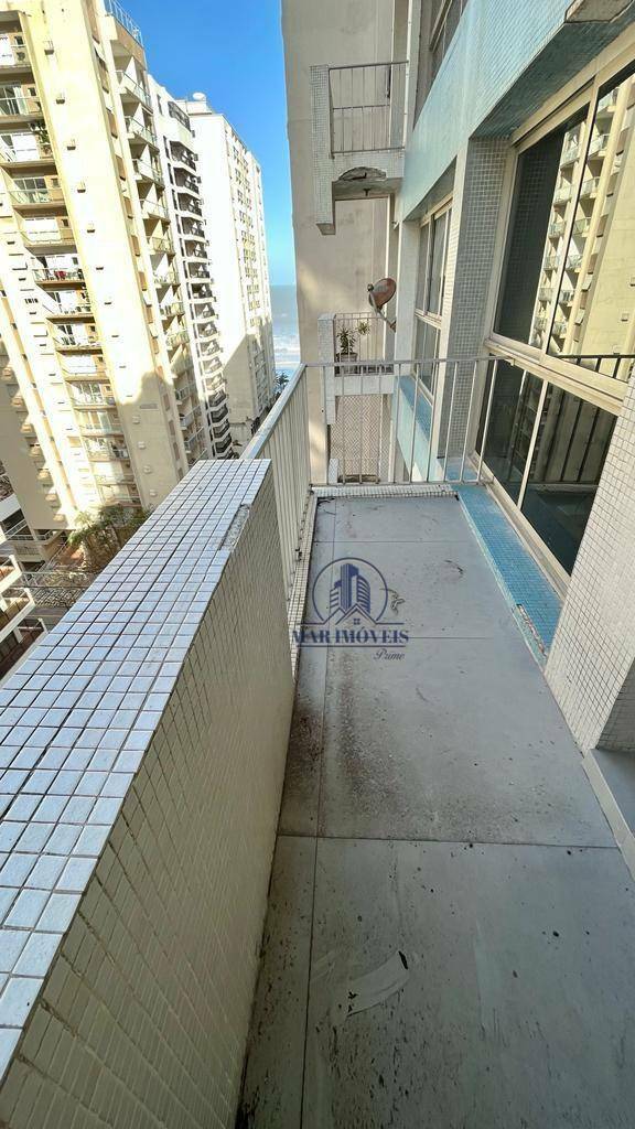 Apartamento à venda com 3 quartos, 120m² - Foto 2