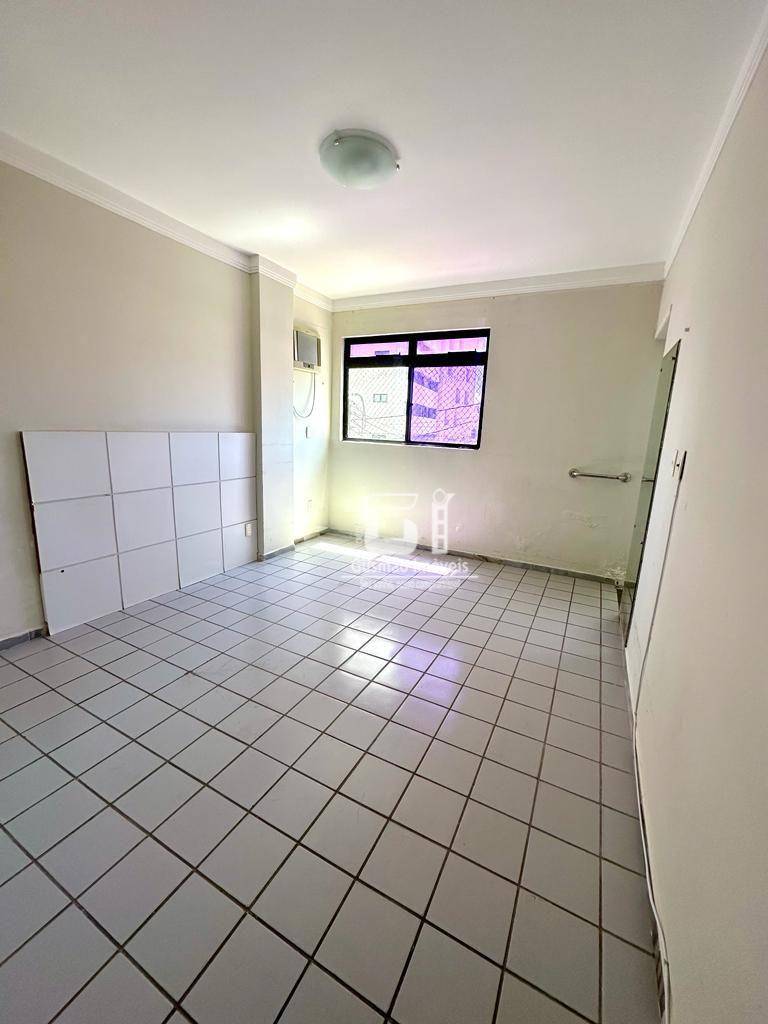 Apartamento à venda com 4 quartos, 184m² - Foto 11