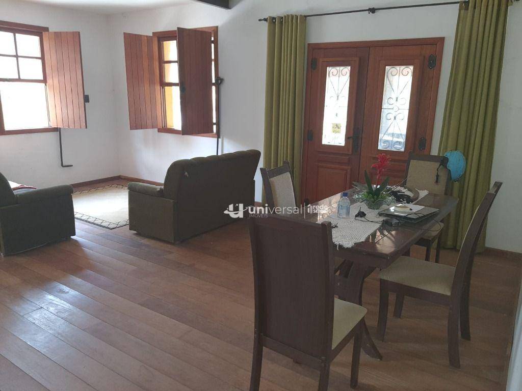 Casa à venda com 4 quartos, 280m² - Foto 8