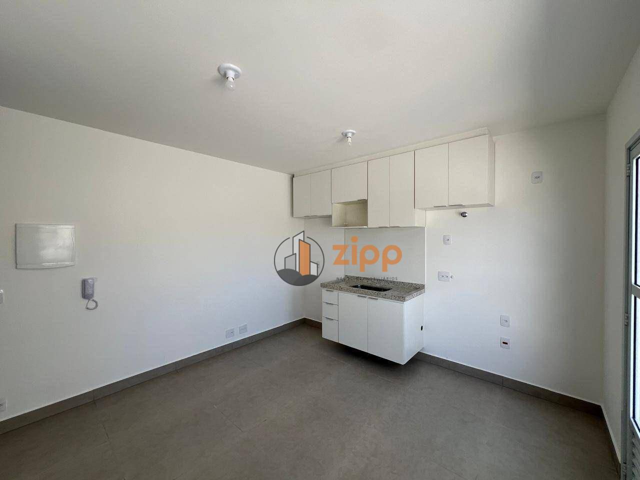 Apartamento para alugar com 2 quartos, 65m² - Foto 4