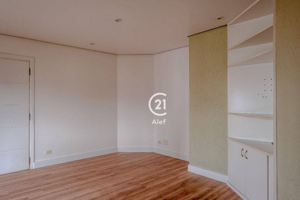 Apartamento à venda com 2 quartos, 103m² - Foto 2