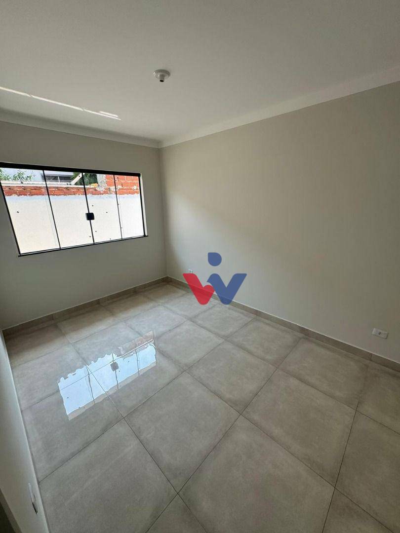 Casa à venda com 2 quartos, 70m² - Foto 17