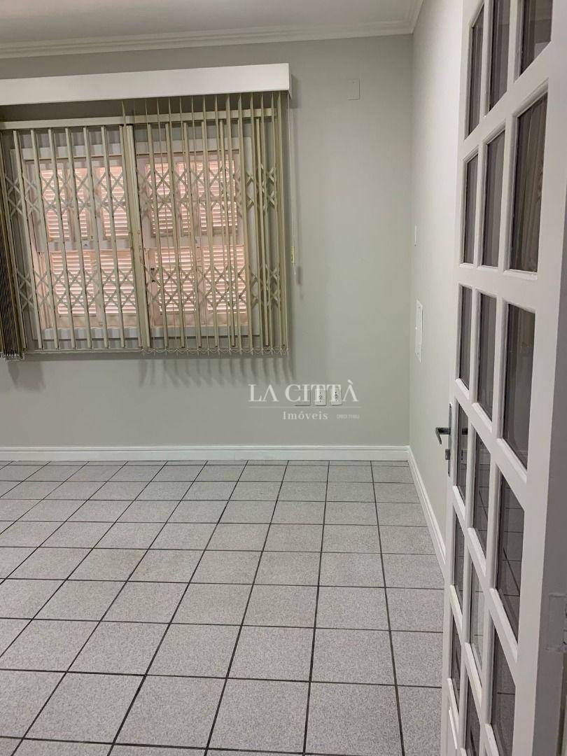 Casa para alugar com 1 quarto, 40m² - Foto 5