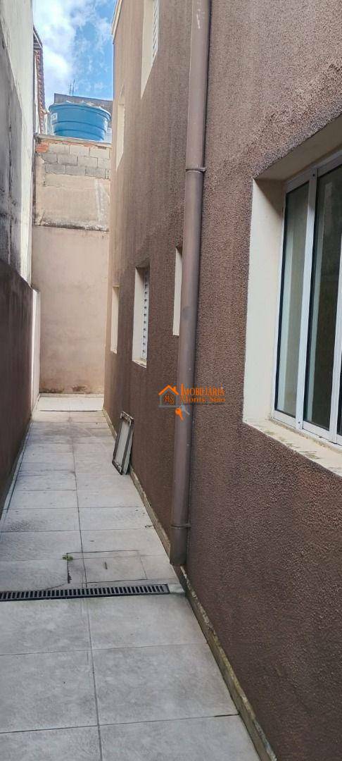 Casa à venda com 2 quartos, 60m² - Foto 19