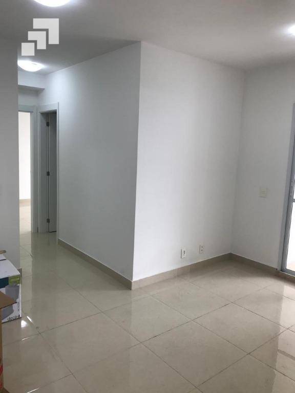 Apartamento à venda com 2 quartos, 60m² - Foto 18