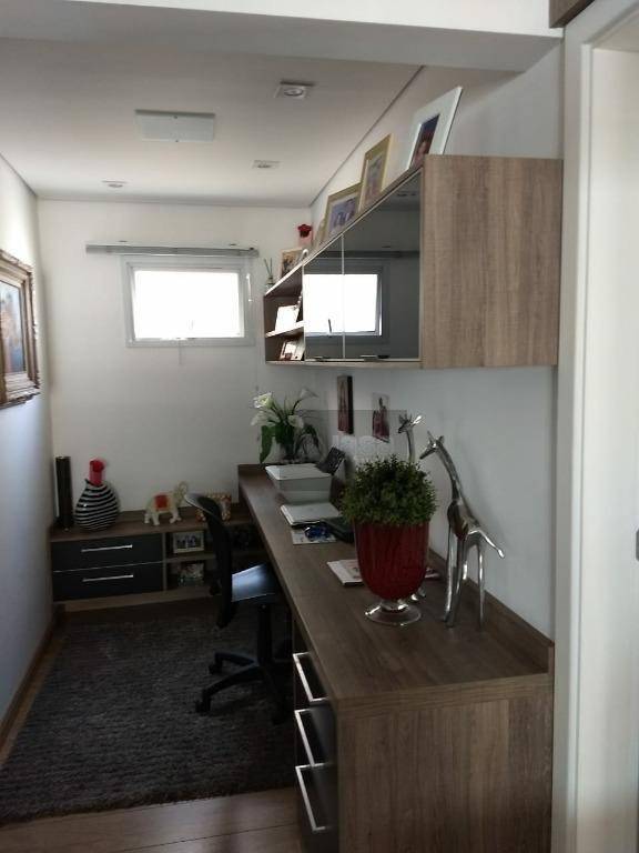 Apartamento à venda com 3 quartos, 133m² - Foto 2