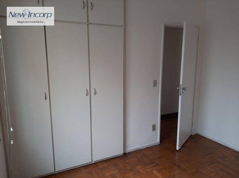 Apartamento à venda com 3 quartos, 94m² - Foto 2