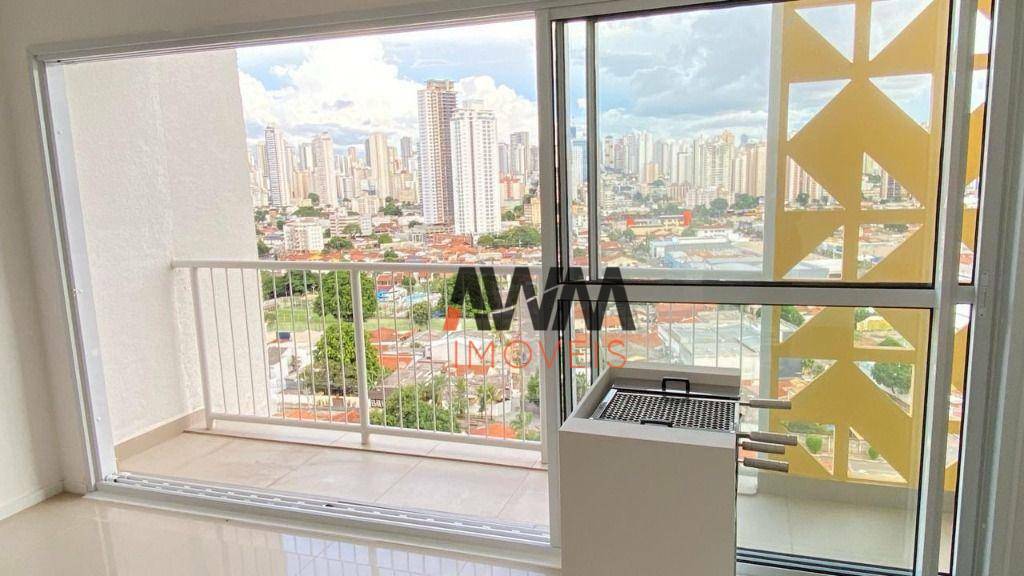 Apartamento à venda com 3 quartos, 78m² - Foto 2