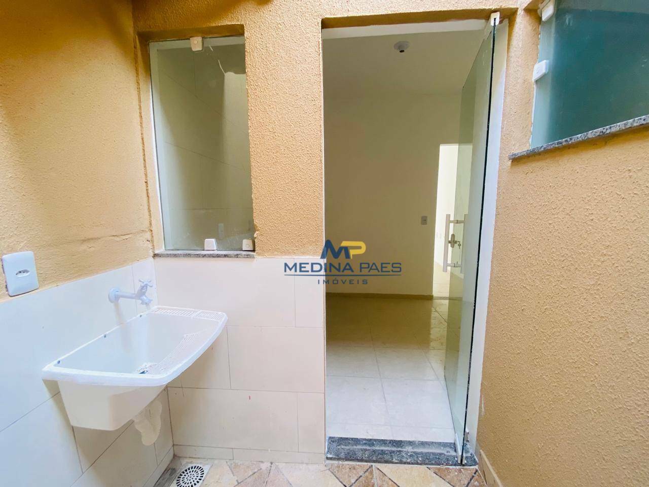 Casa à venda com 2 quartos, 70M2 - Foto 17