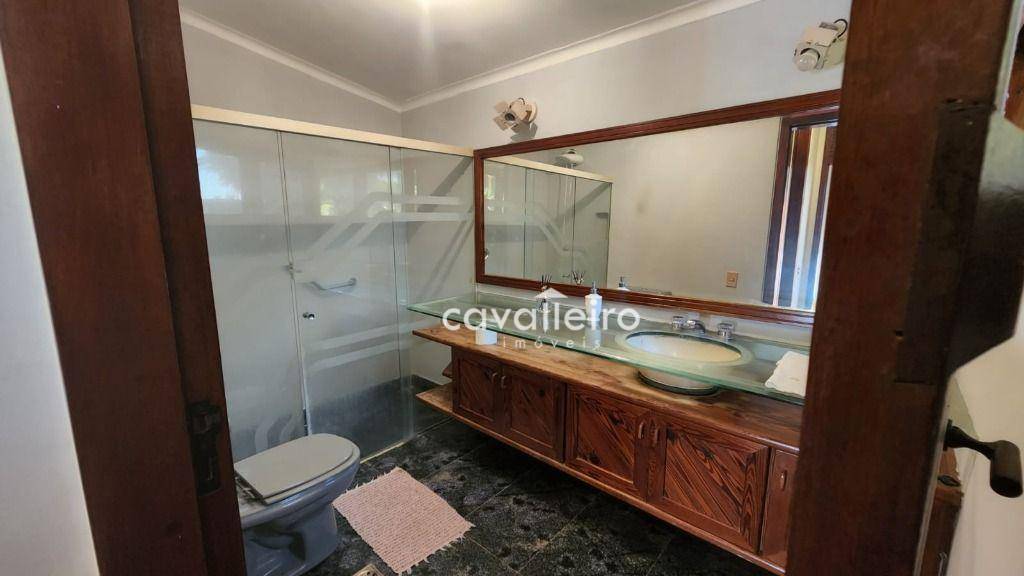 Casa à venda com 7 quartos, 580m² - Foto 18