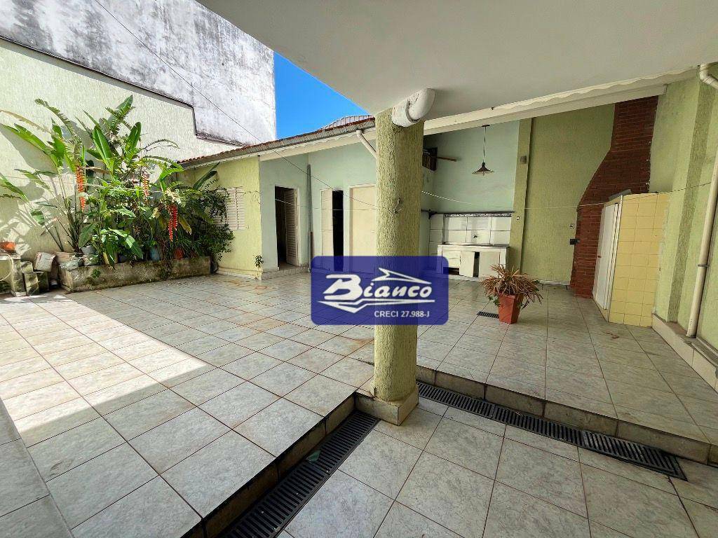 Casa à venda com 3 quartos, 187m² - Foto 31