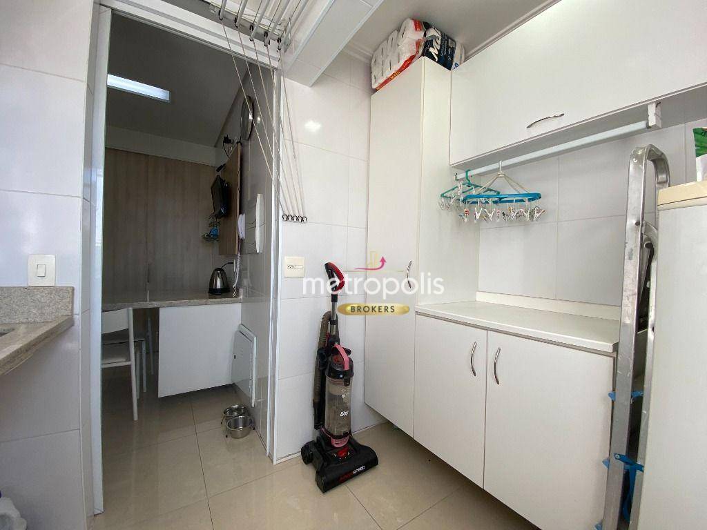 Apartamento para alugar com 3 quartos, 144m² - Foto 16