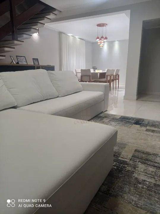 Sobrado à venda com 4 quartos, 254m² - Foto 13