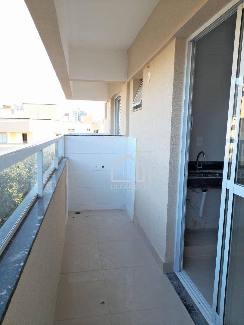 Apartamento à venda com 3 quartos, 117m² - Foto 16