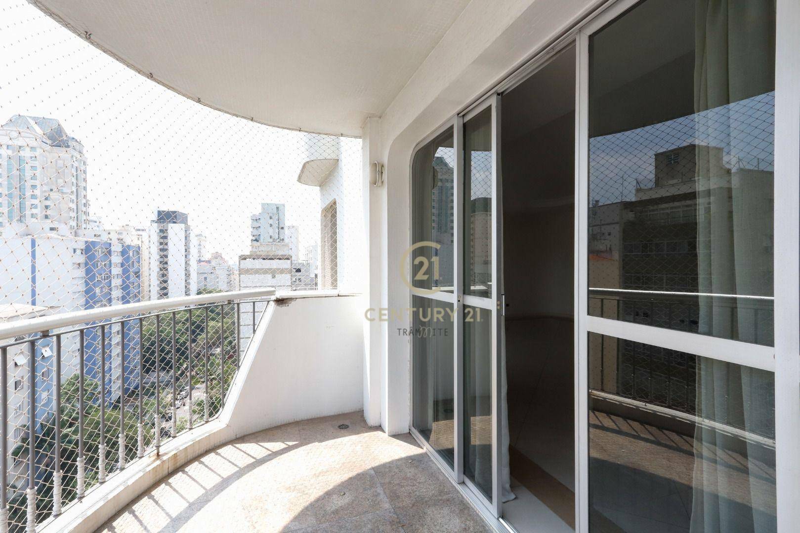 Apartamento para alugar com 4 quartos, 312m² - Foto 6