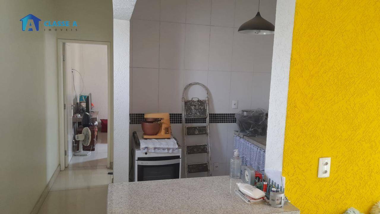 Casa à venda com 3 quartos, 229m² - Foto 25