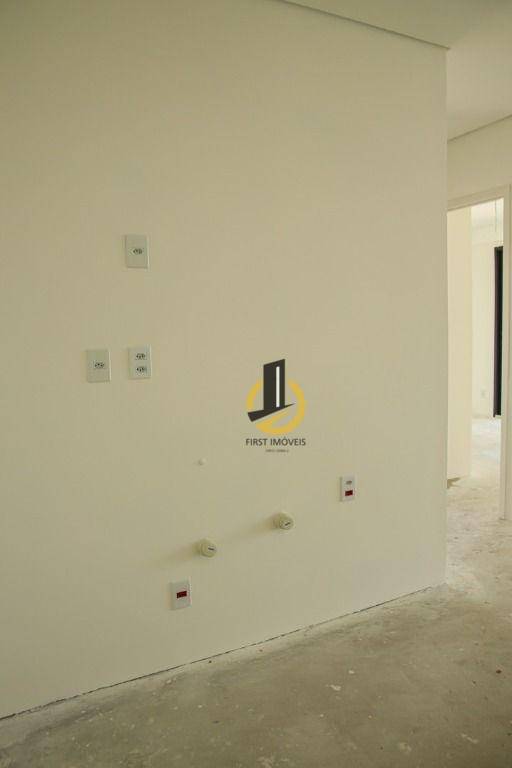 Apartamento à venda com 2 quartos, 53m² - Foto 8