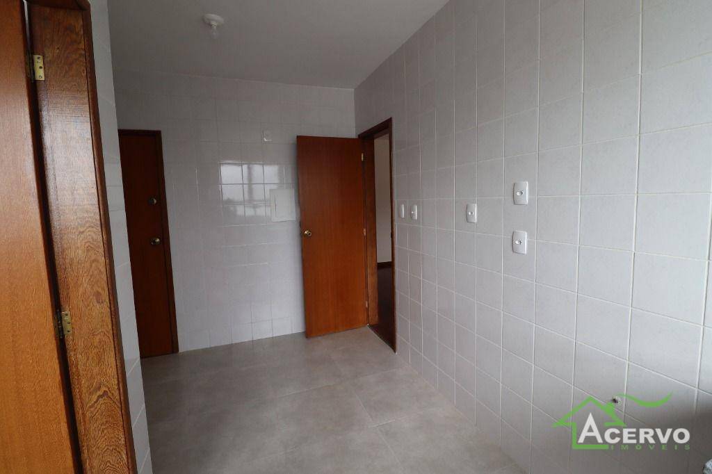 Apartamento à venda com 3 quartos, 154m² - Foto 12