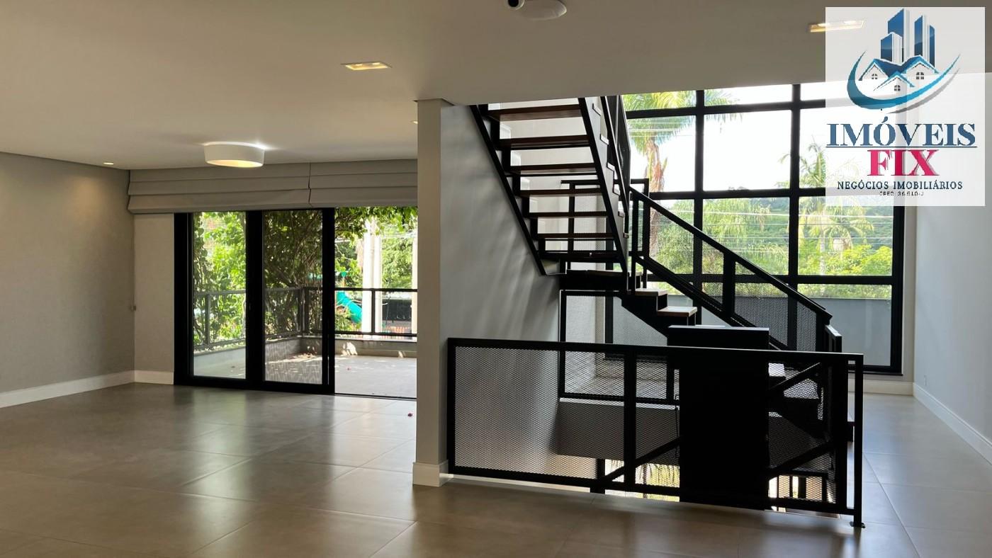 Casa de Condomínio à venda com 5 quartos, 486m² - Foto 4