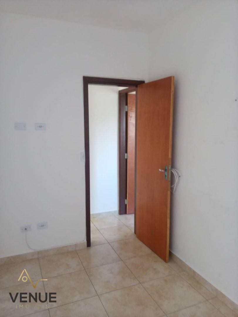 Apartamento à venda com 2 quartos, 37m² - Foto 8