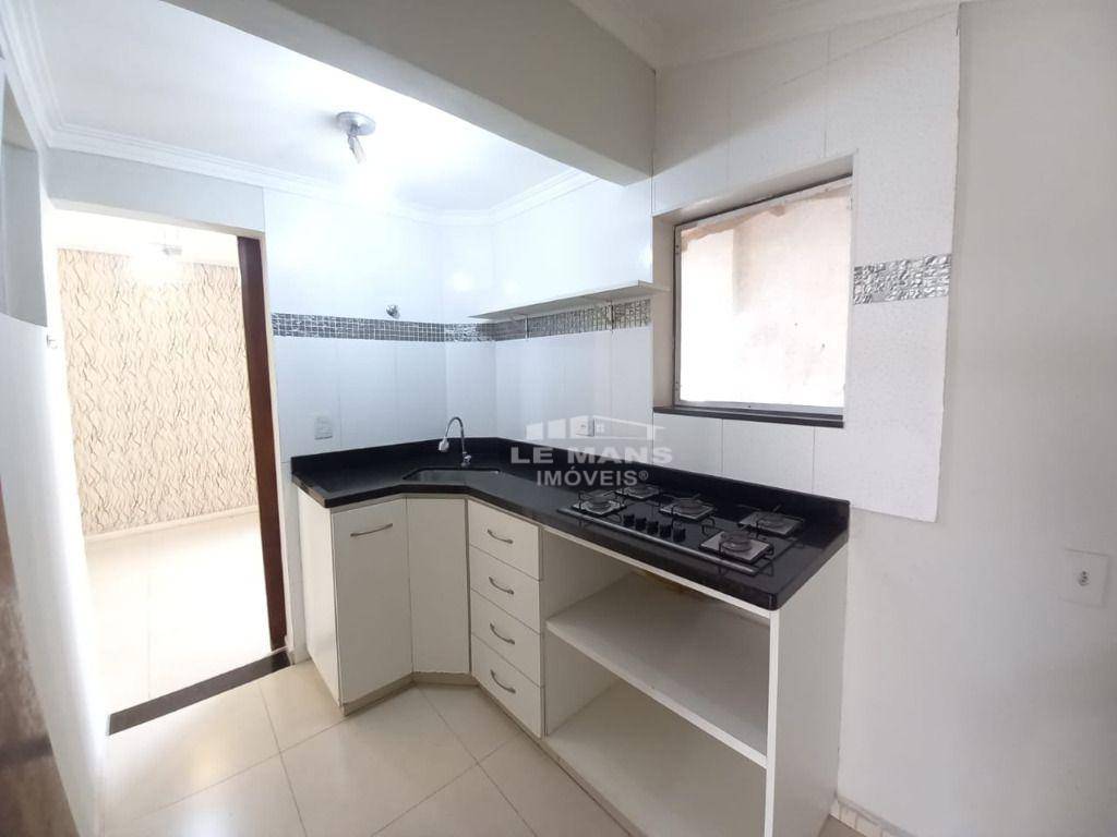 Casa de Condomínio à venda com 2 quartos, 75m² - Foto 4