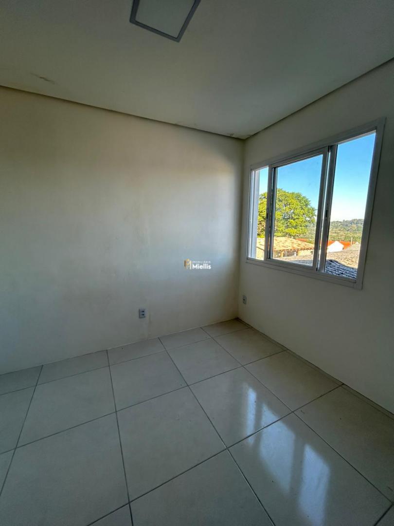 Casa à venda com 2 quartos, 60m² - Foto 10