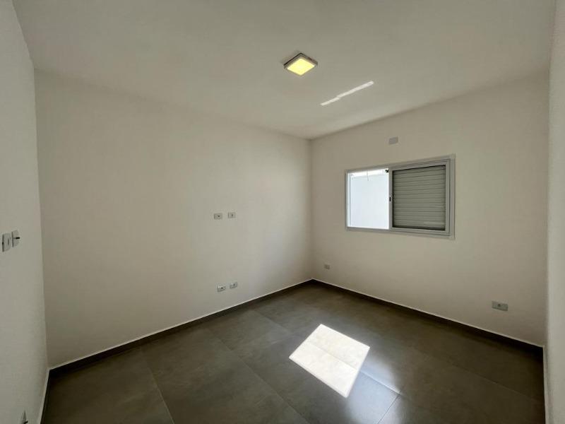 Casa à venda com 3 quartos, 306m² - Foto 8