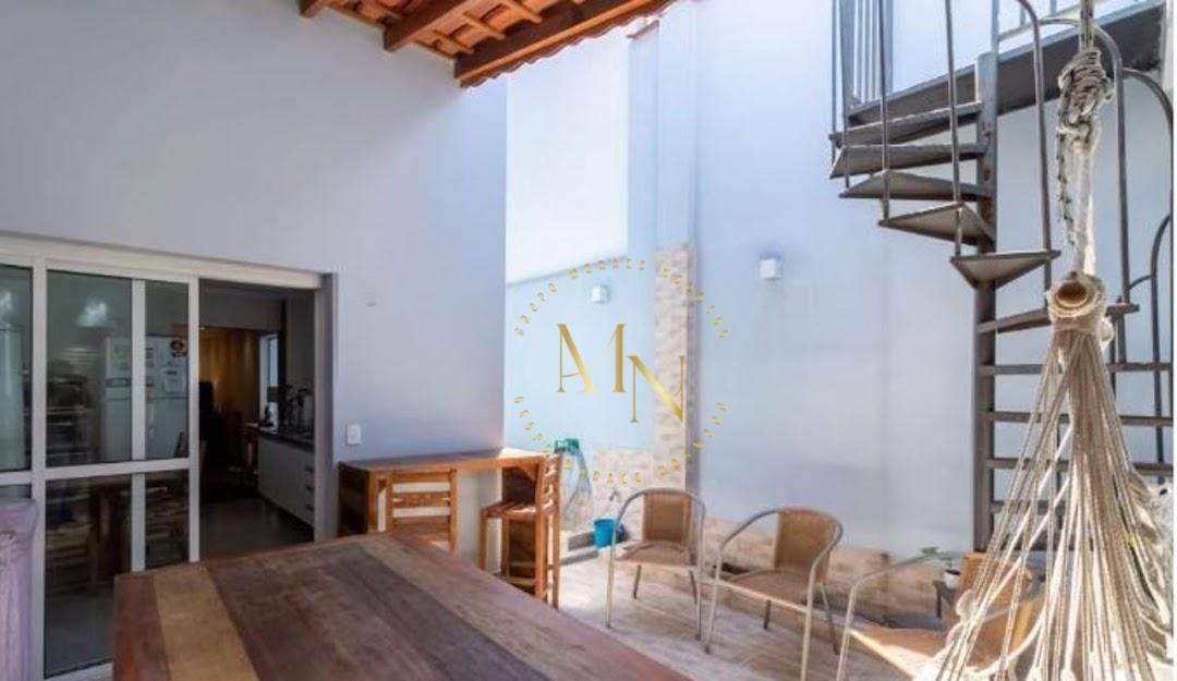 Casa à venda com 3 quartos, 112m² - Foto 8