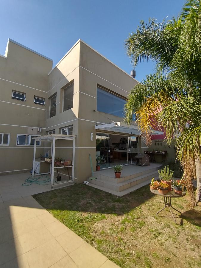 Casa à venda com 3 quartos, 250m² - Foto 12