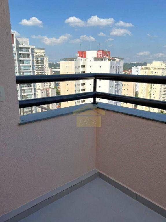 Apartamento à venda com 3 quartos, 169m² - Foto 18