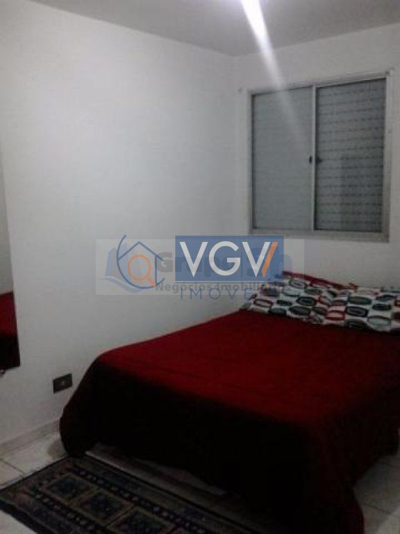 Apartamento à venda com 2 quartos, 52m² - Foto 12