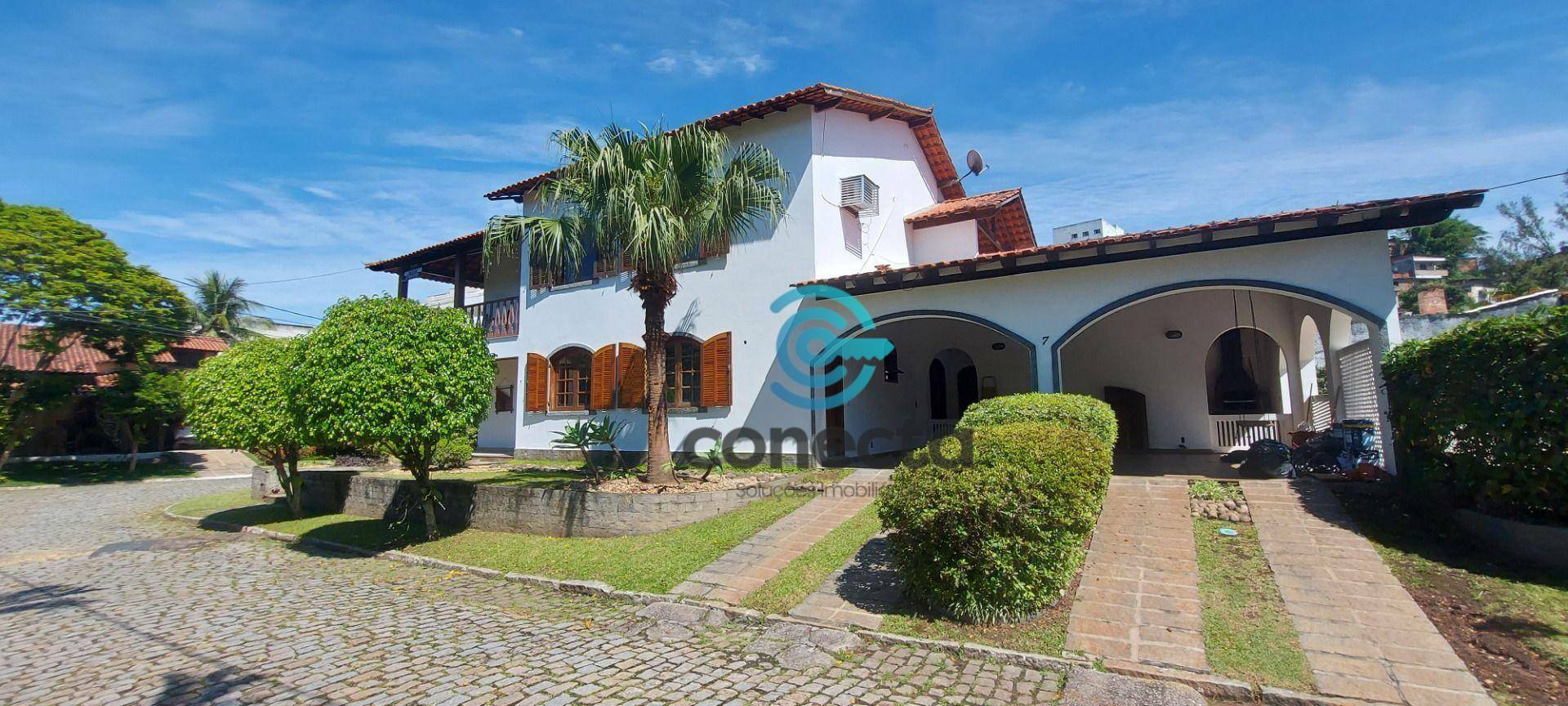 Casa de Condomínio à venda com 4 quartos, 310m² - Foto 1