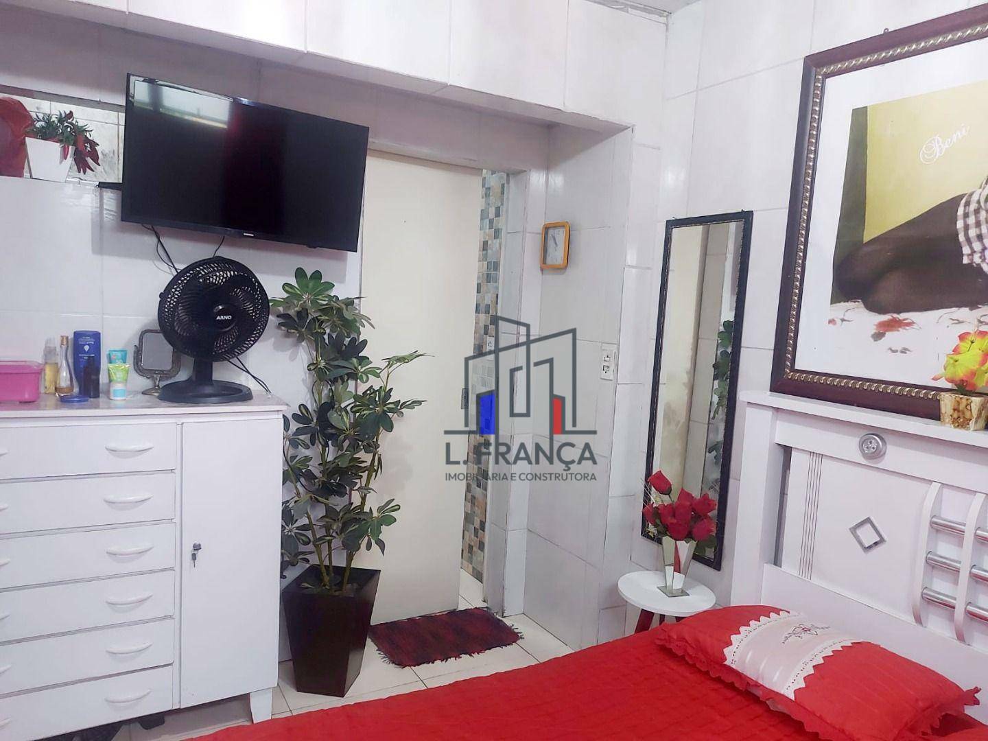 Casa à venda com 1 quarto, 29m² - Foto 1