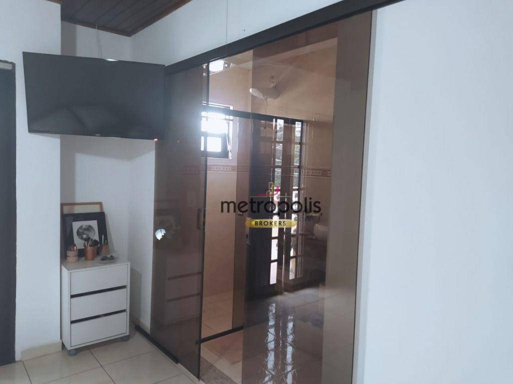 Sobrado à venda com 4 quartos, 300m² - Foto 9